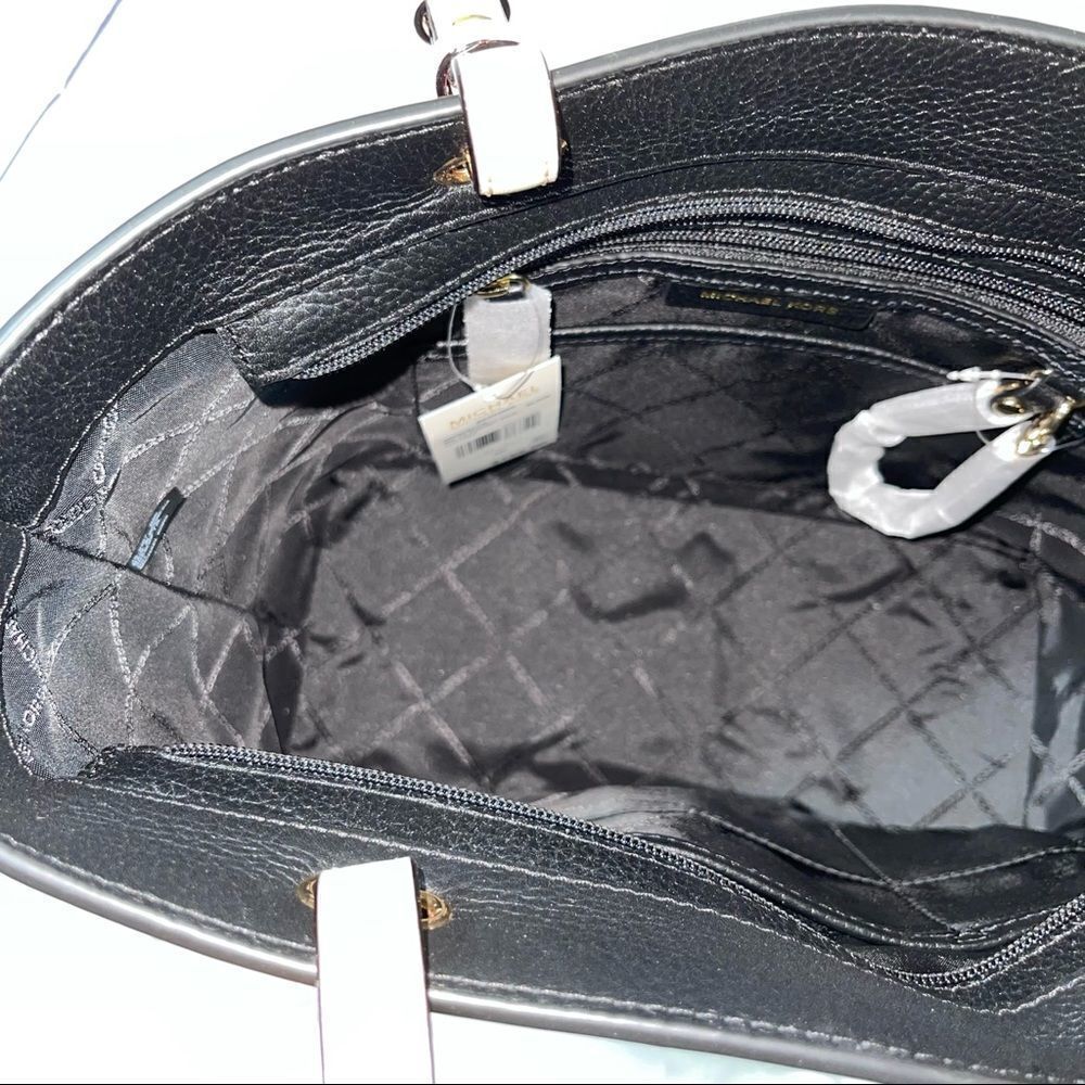 New Michael Kors Bedford Medium Tote Bag - Picture 5 of 10